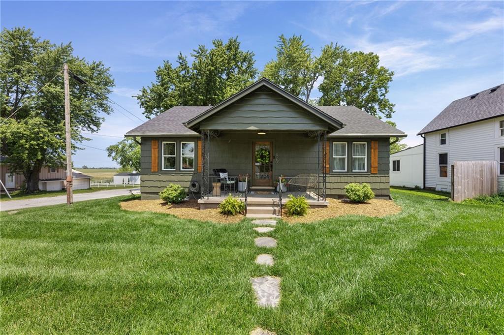 420 South St, Bucyrus, KS 66013