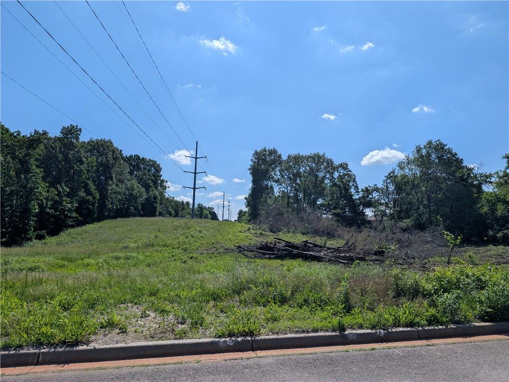 801 S State St, Knob Noster, MO 65336