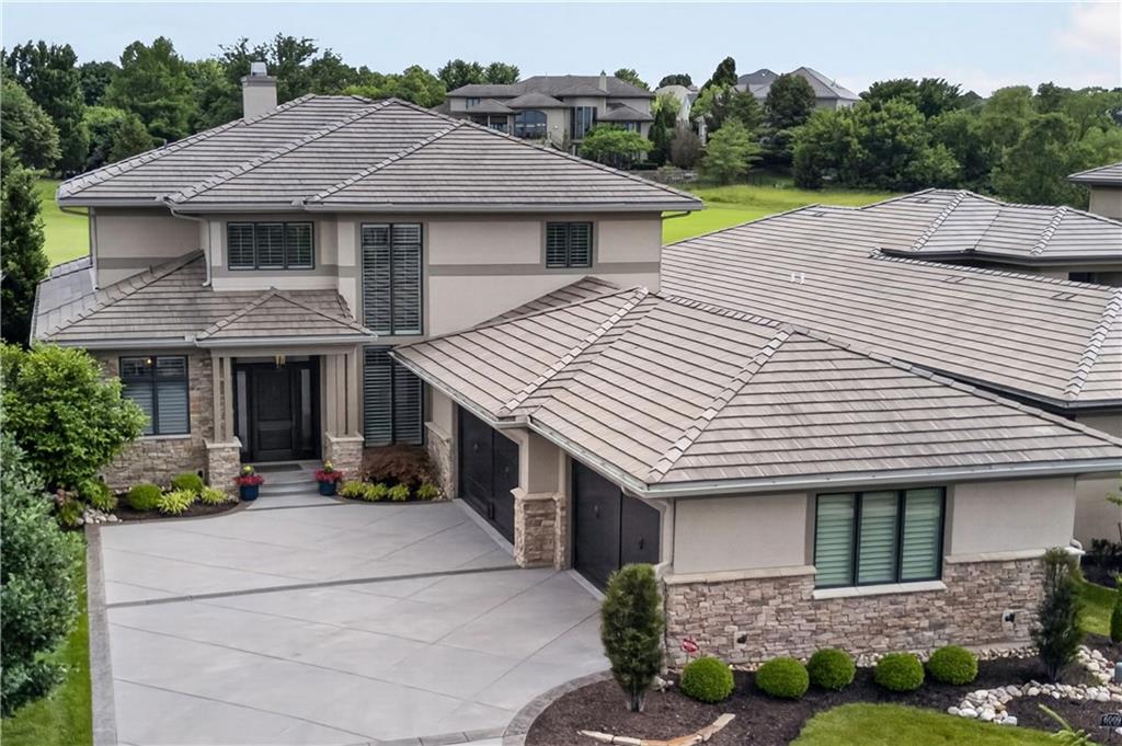 6009 W 137th St, Overland Park, KS 66223