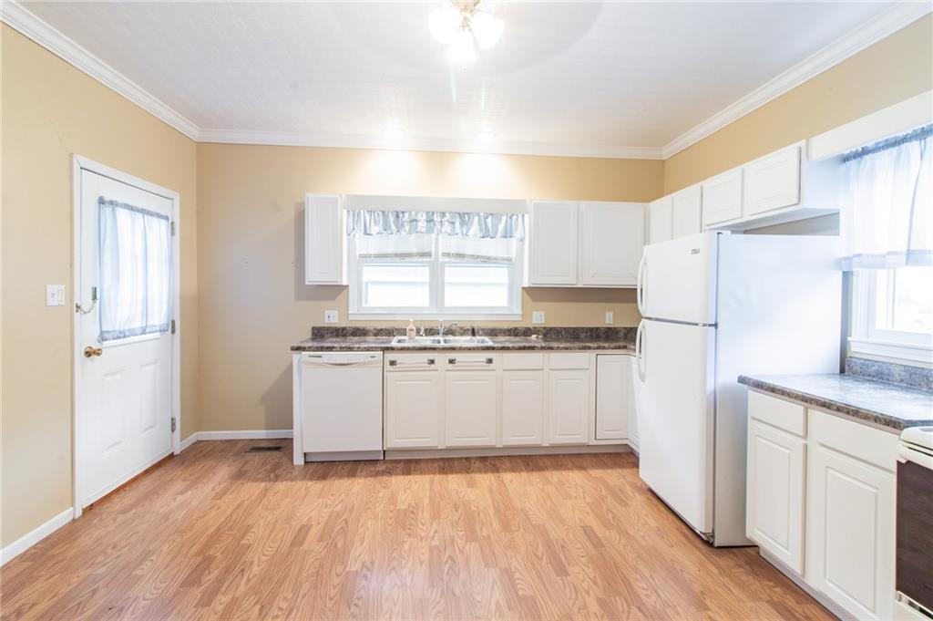 617 E Franklin St, Clinton, MO 64735