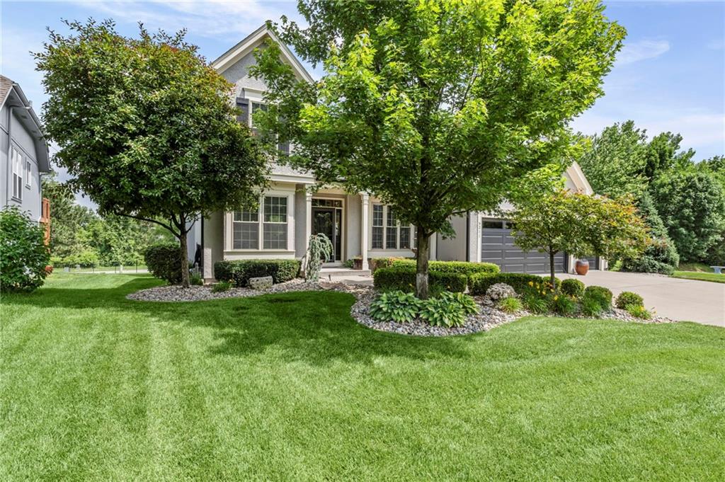 5211 Kenton St, Shawnee, KS 66226