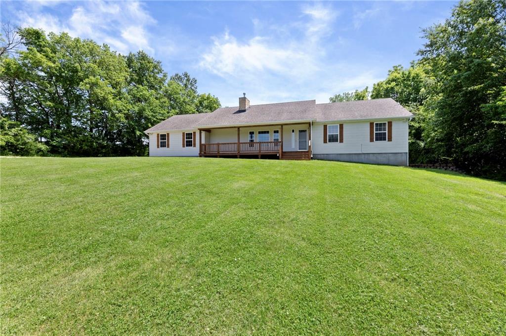 2925 Lowman Rd, Smithville, MO 64089