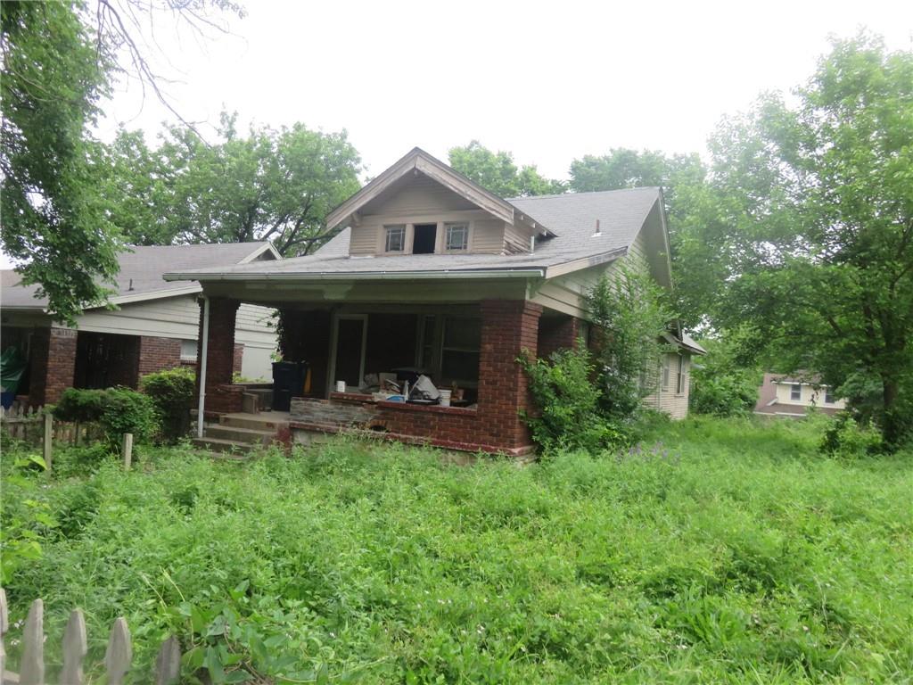 5215 Highland Ave, Kansas City, MO 64110
