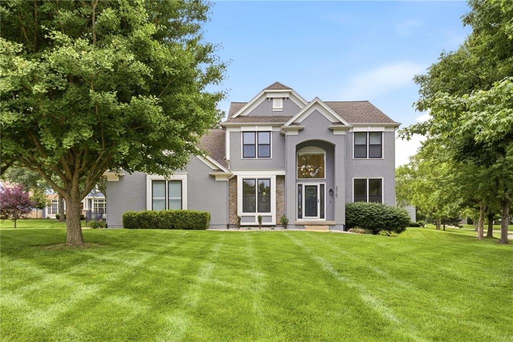 3345 W 143rd Ter, Leawood, KS 66224