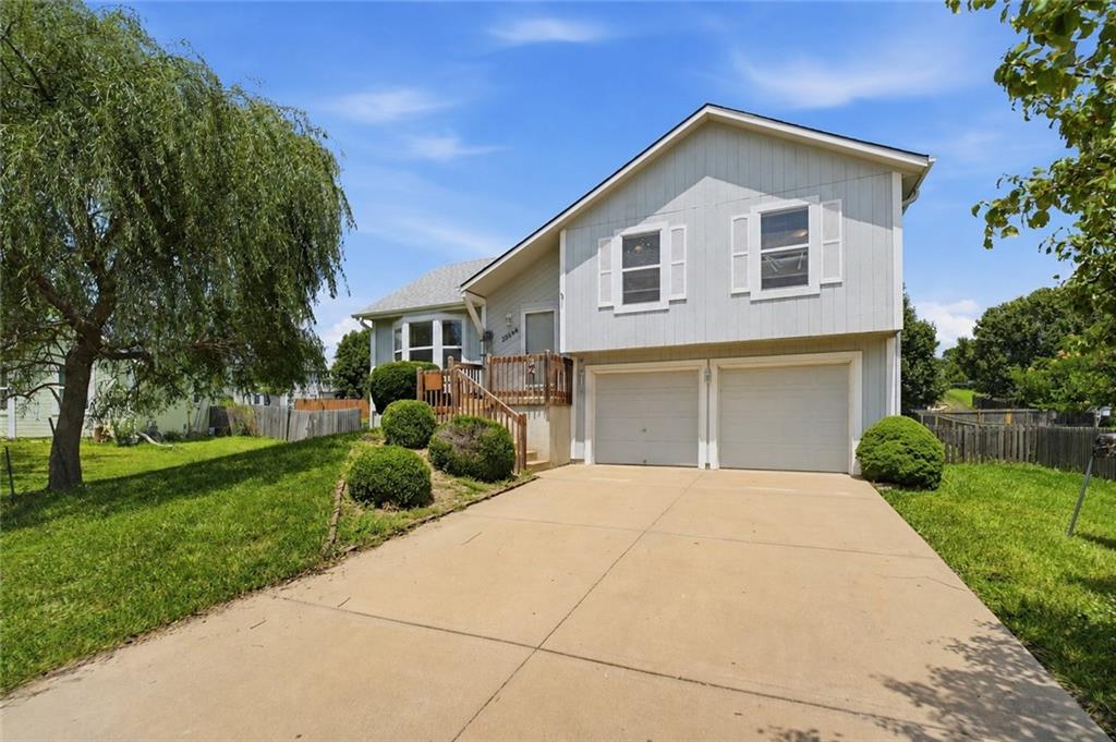 32644 W 171st Ct, Gardner, KS 66030
