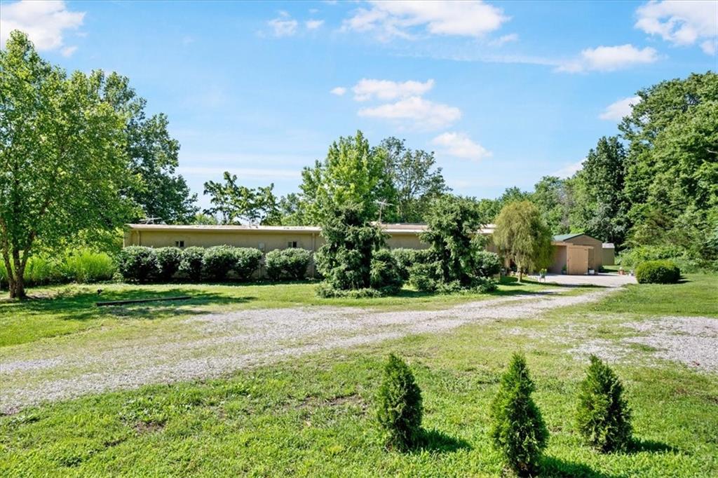 37603 E 163rd St, Pleasant Hill, MO 64080