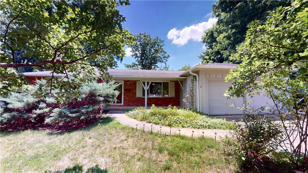 11719 W 54th St, Shawnee, KS 66203