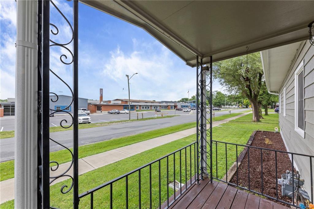 623 Walnut St, Wellsville, KS 66092