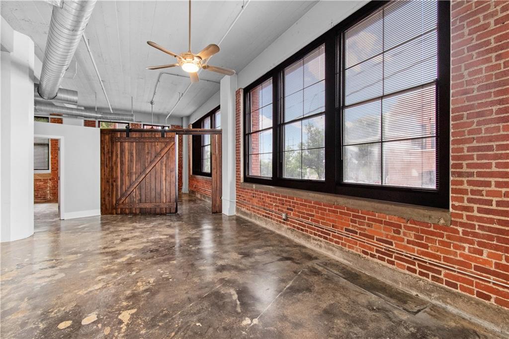 200 Main St #107, Kansas City, MO 64105