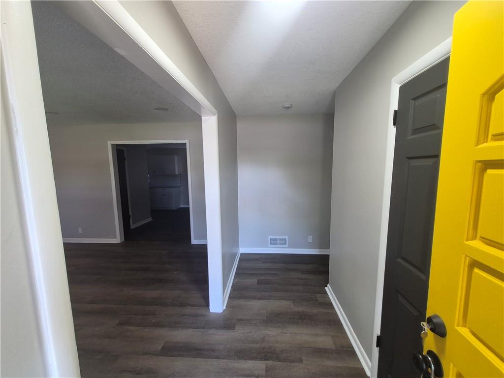 7310 High Grove Rd, Grandview, MO 64030