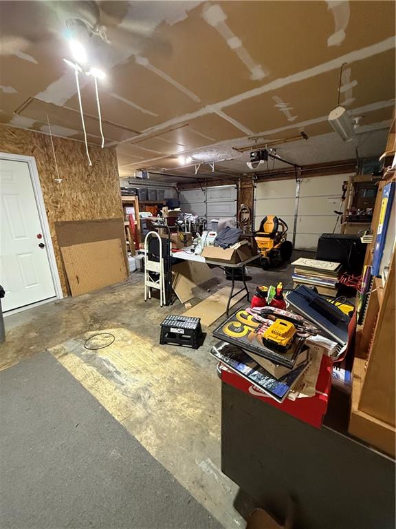 423 N Olive St, Garnett, KS 66032