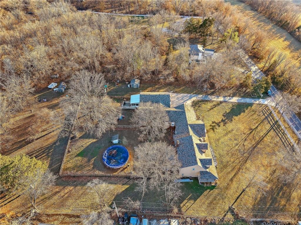 6513 SE Ryan Rd, Blue Springs, MO 64014