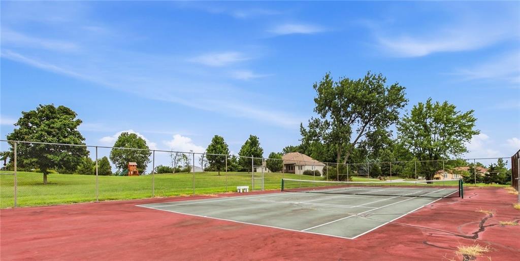 12900 NW 145th St, Platte City, MO 64079