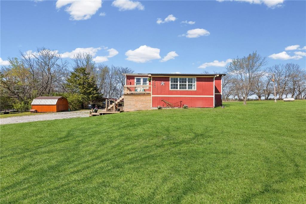 8302 E 221st St, Peculiar, MO 64078
