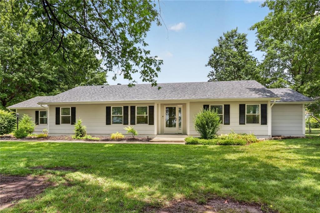 35352 W 146th St, Gardner, KS 66030