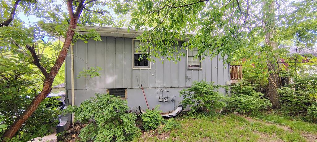 7315 Cleveland Ave, Kansas City, MO 64132