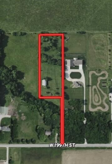 26870 W 199th St, Gardner, KS 66030