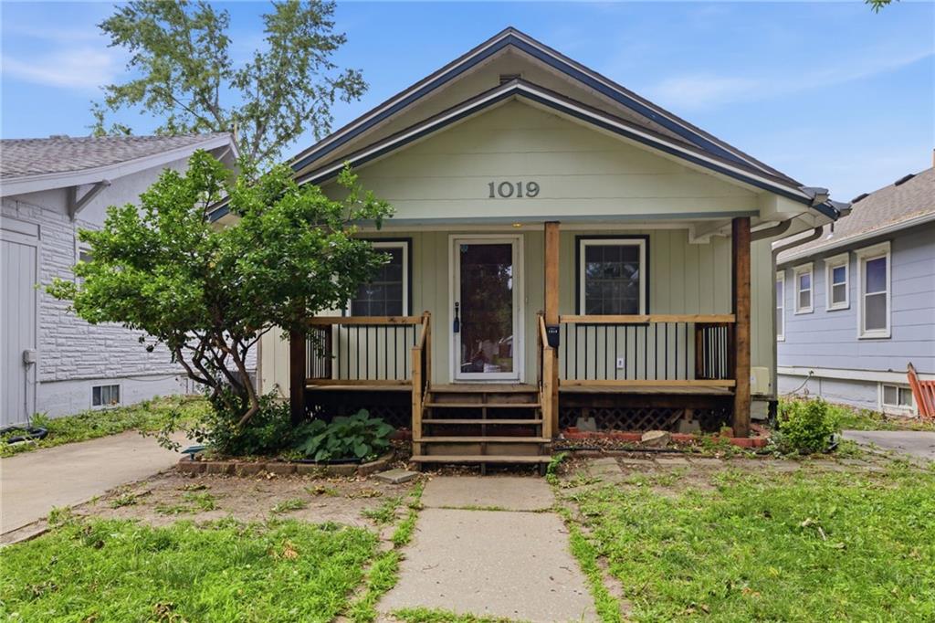 1019 E 21st Ave, North Kansas City, MO 64116