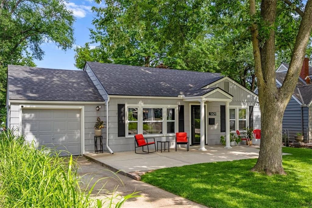 5629 Reeds Rd, Mission, KS 66202