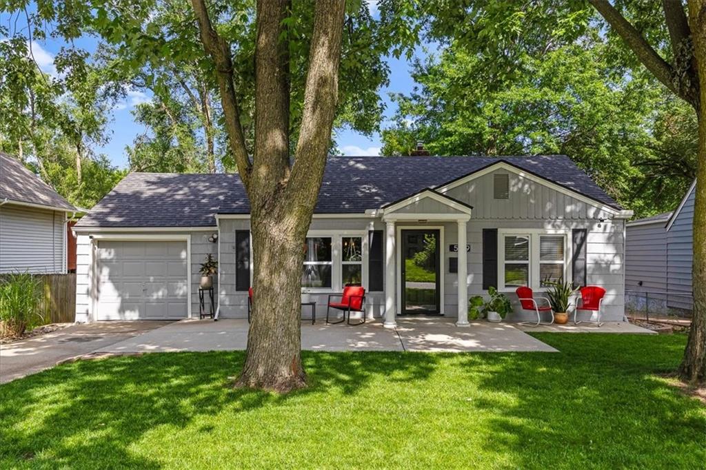 5629 Reeds Rd, Mission, KS 66202