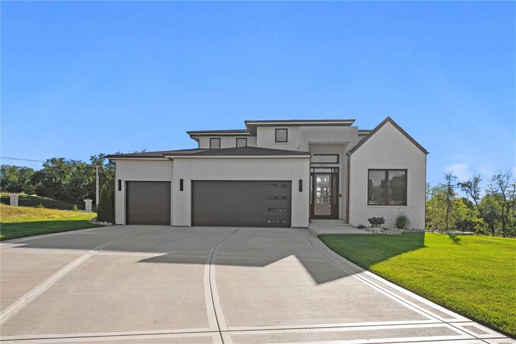 2715 NW 84th Ter, Kansas City, MO 64154