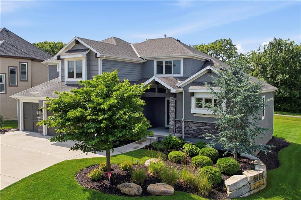 9603 W 152nd Ter, Overland Park, KS 66221