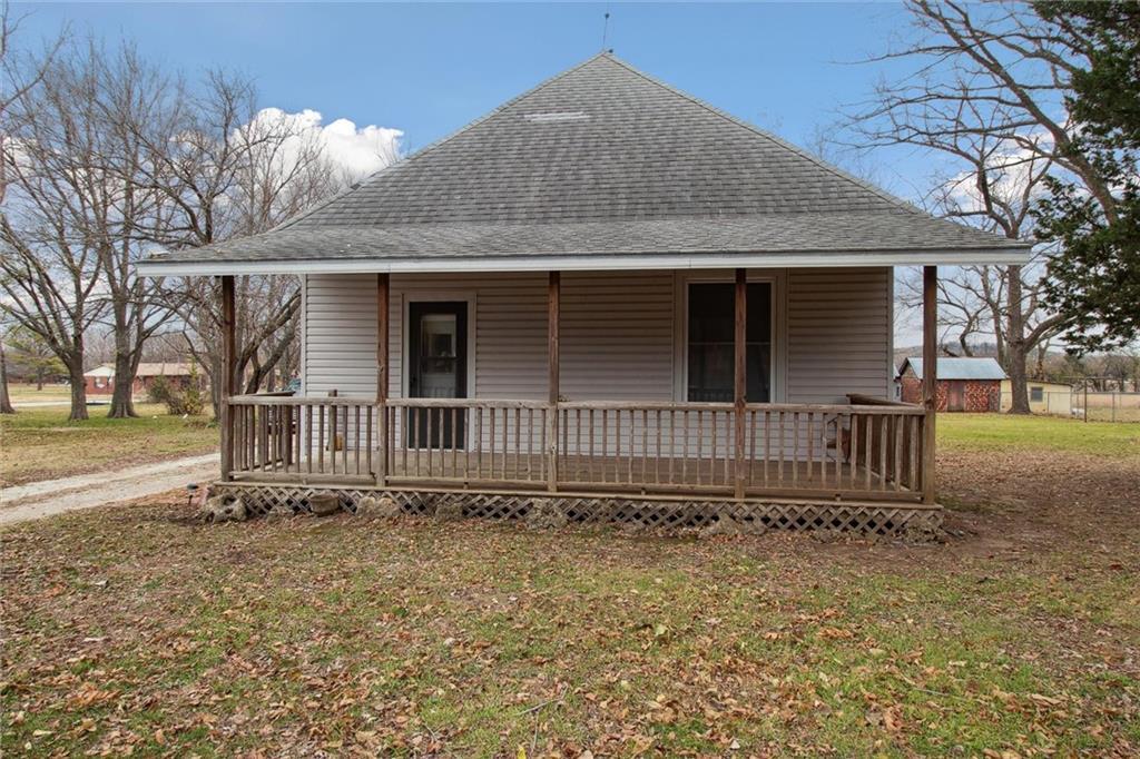 350 W Mound Rd, Fredonia, KS 66736
