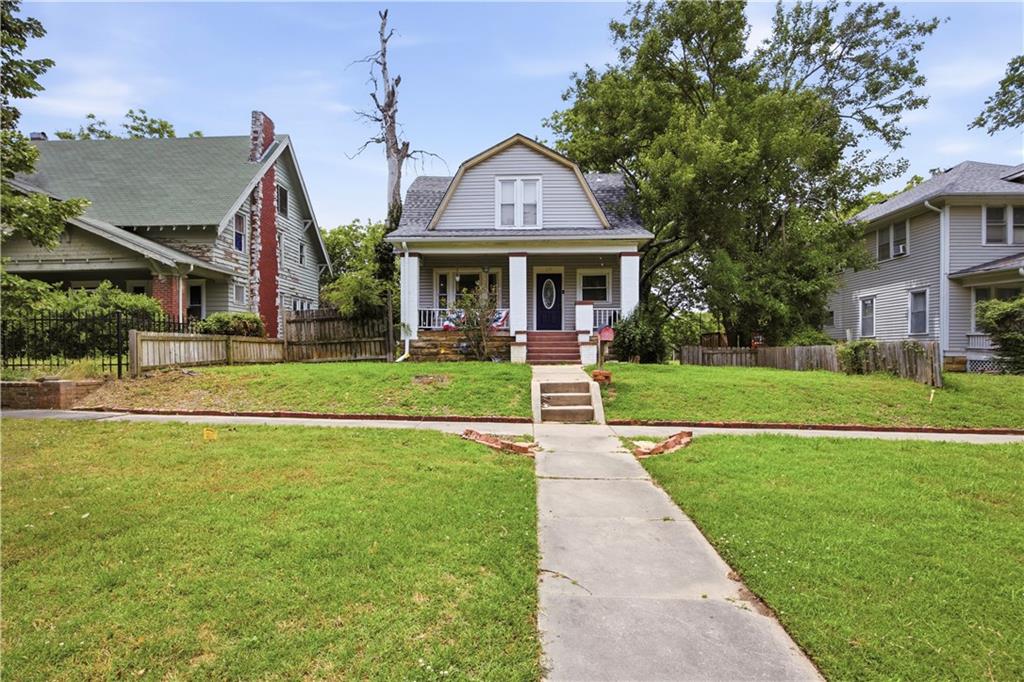 315 N 2nd St, Independence, KS 67301