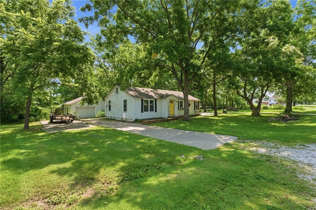 203 S Ohio St, Archie, MO 64725