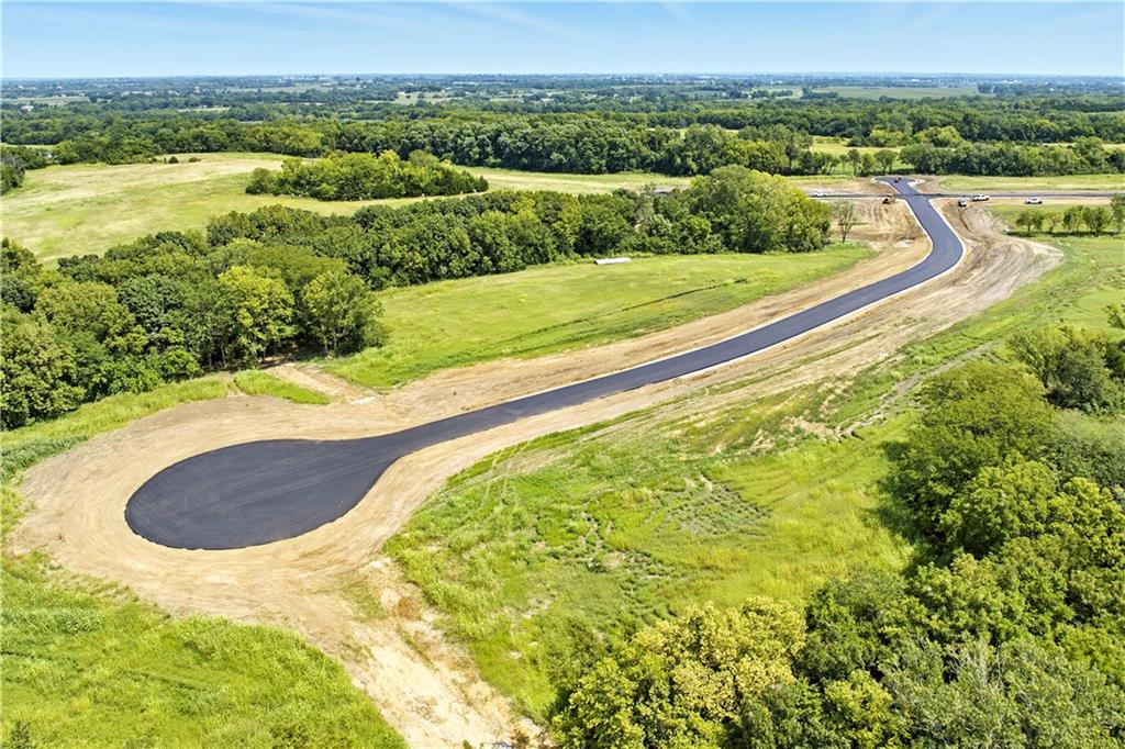 LOT 10 Cheyenne St, Bonner Springs, KS 66012