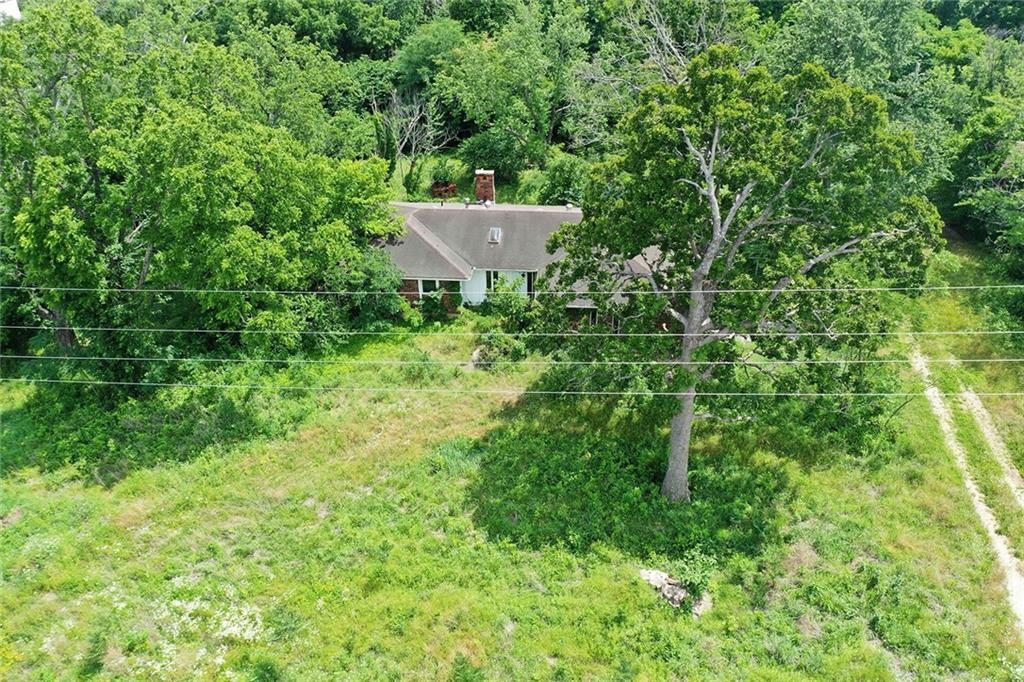 10099 K 68 Hw, Louisburg, KS 66053