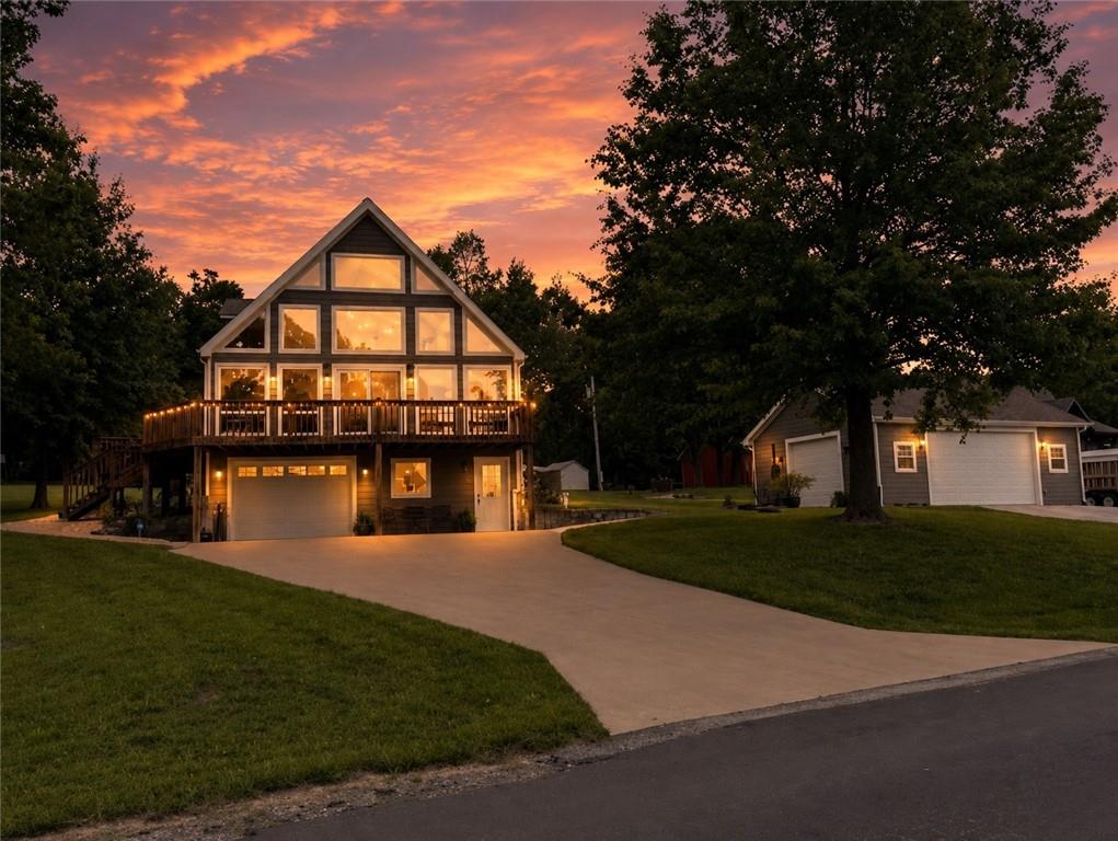 385 Lake Viking Ter, Gallatin, MO 64640