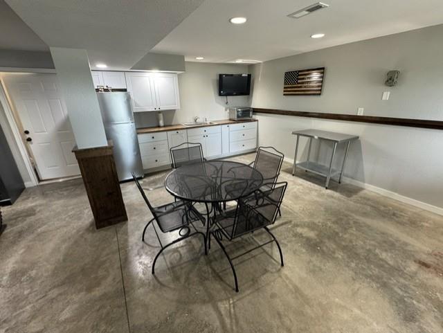 385 Lake Viking Ter, Gallatin, MO 64640