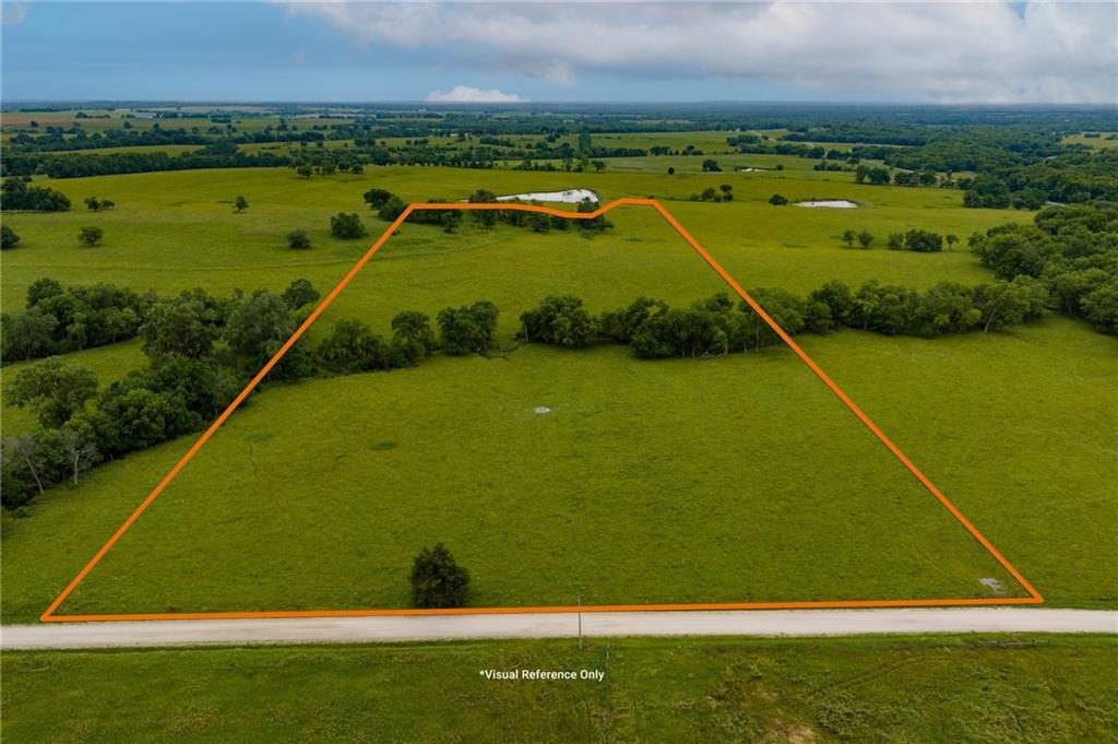 919 N 100th Rd, Baldwin City, KS 66006