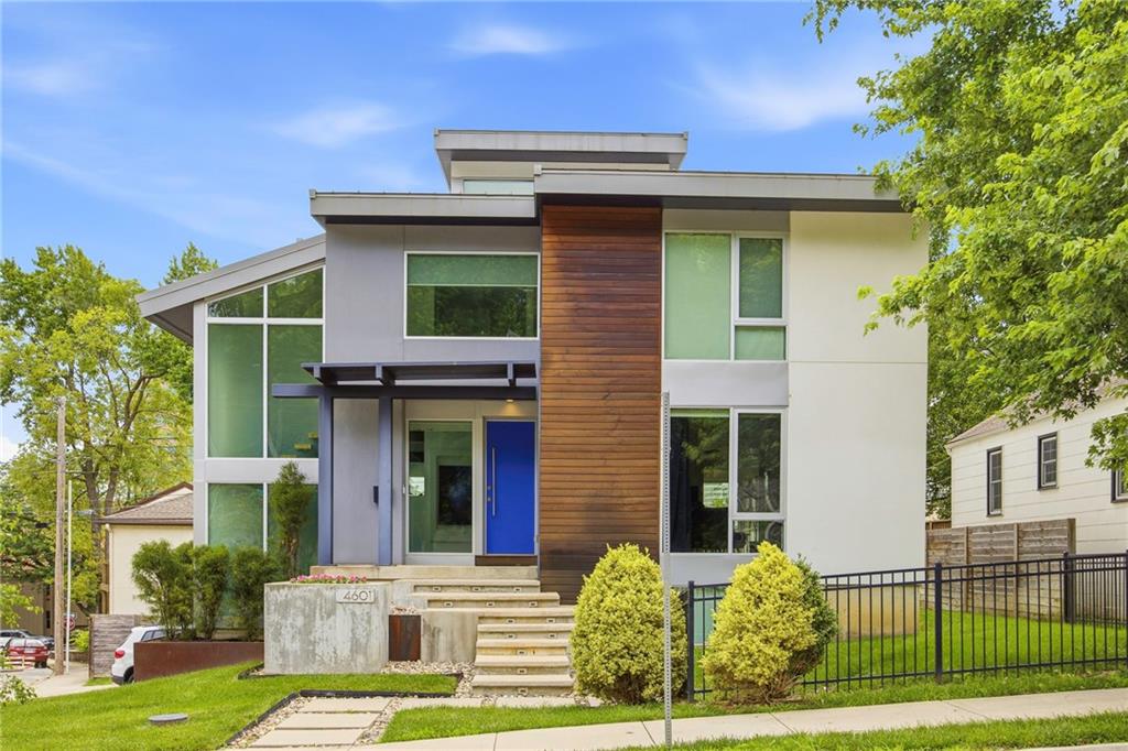 4601 Mercier St, Kansas City, MO 64112