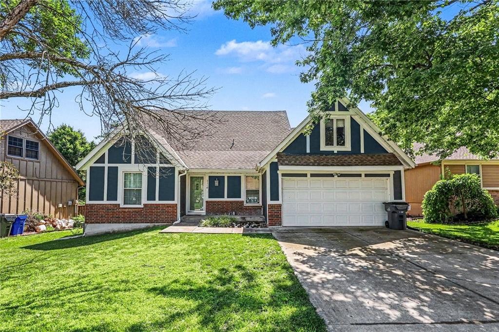 2118 S Central St, Olathe, KS 66062