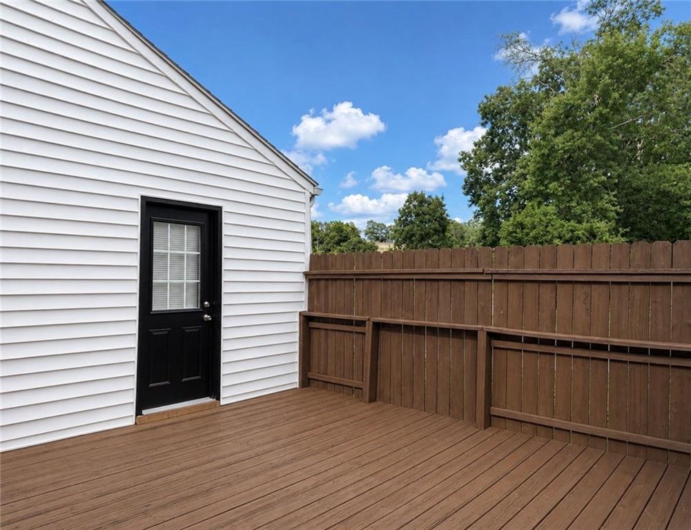 1000 4th St, Platte City, MO 64079
