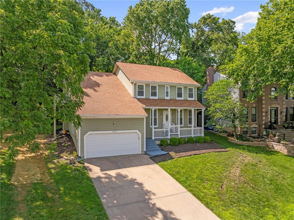 7618 Constance St, Lenexa, KS 66216