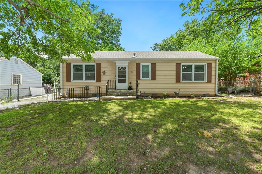 510 S Ralston Ave, Sugar Creek, MO 64054