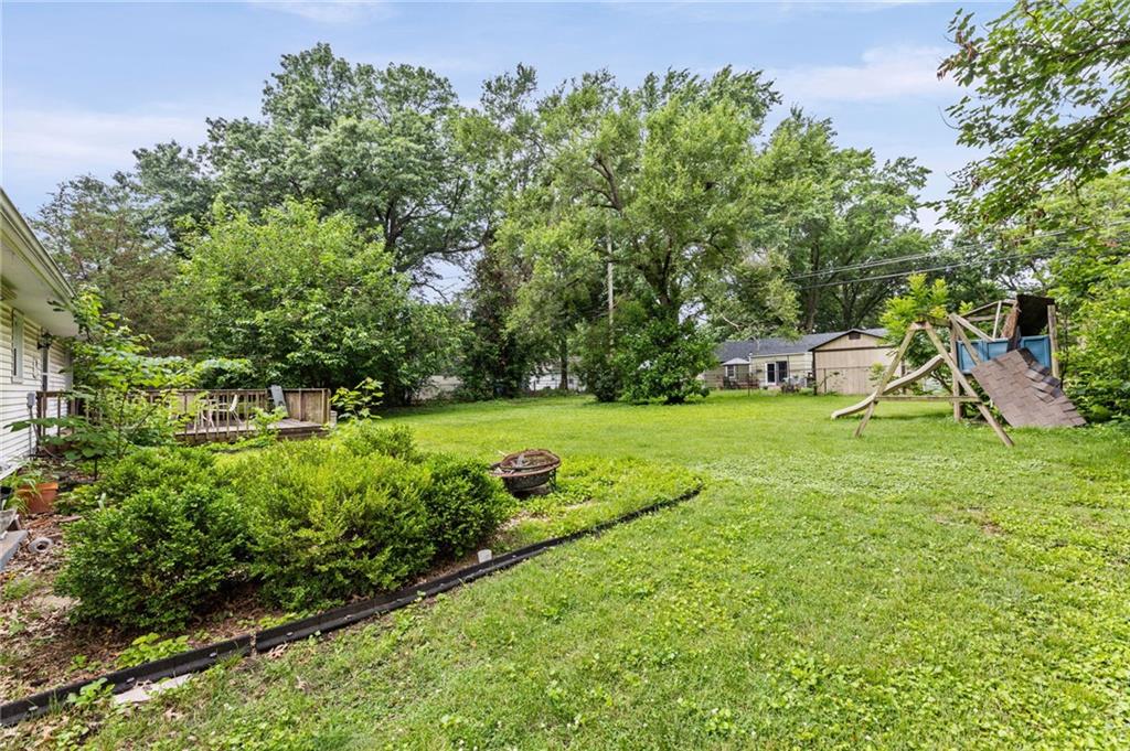 5618 Lamar Ave, Mission, KS 66202