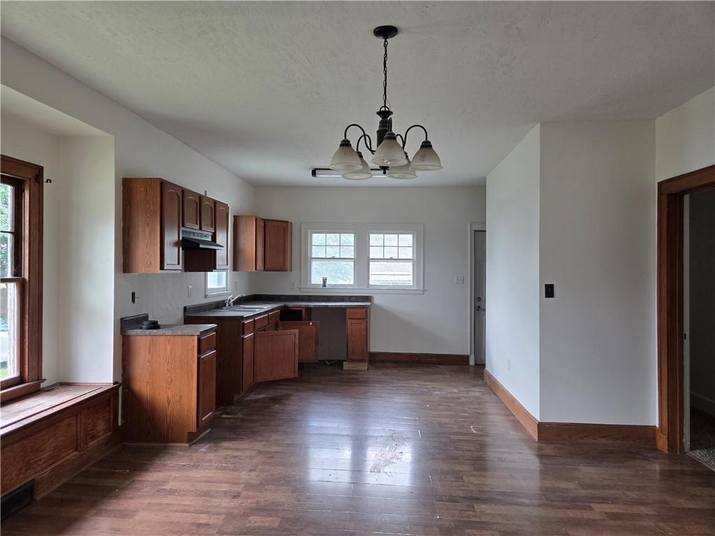 1127 Polk St, Chillicothe, MO 64601