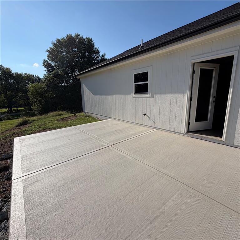 1102 S Oak St, Plattsburg, MO 64477
