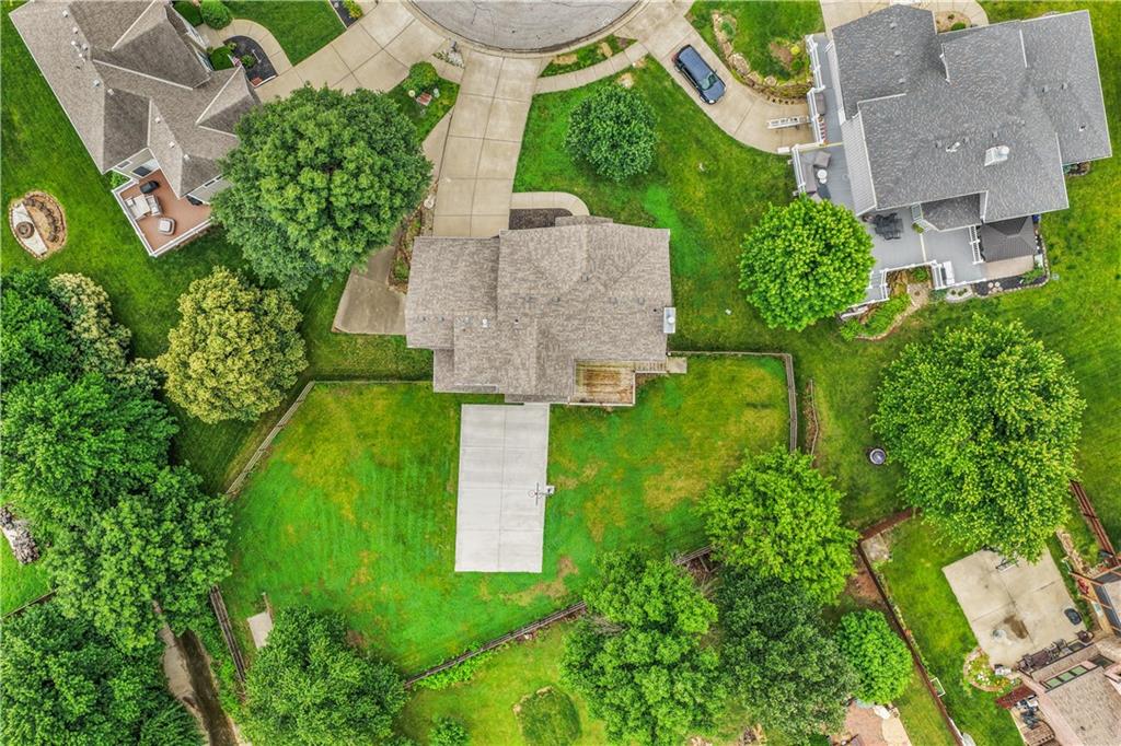 15750 Timber Park Ct, Platte City, MO 64079