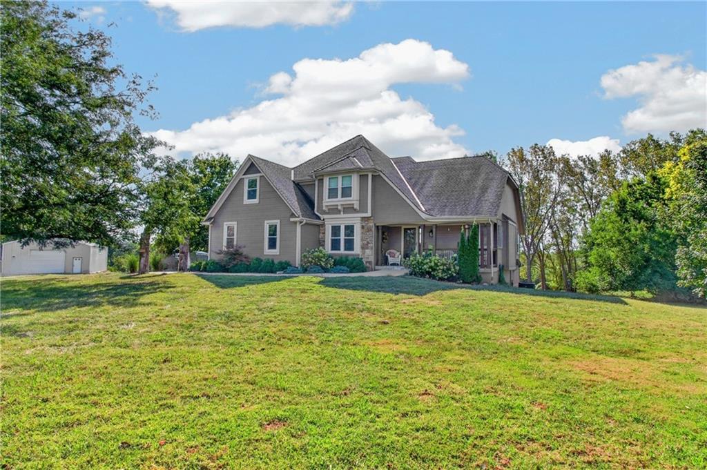 19311 Raffurty St, Pleasant Hill, MO 64080