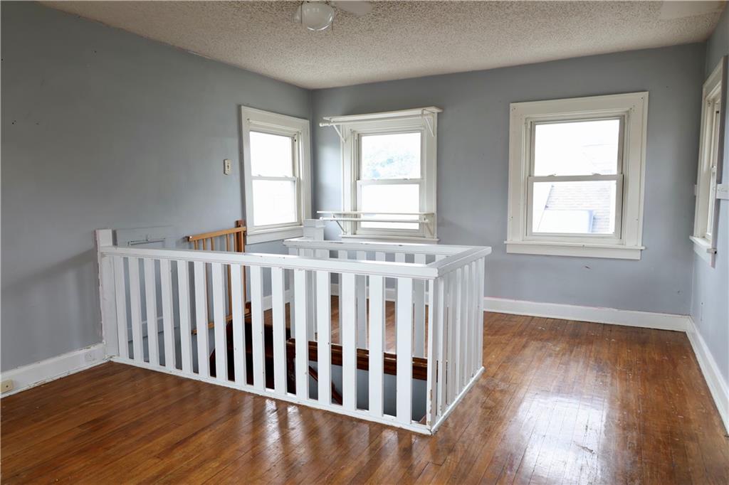 443 N 19th St, Kansas City, KS 66102