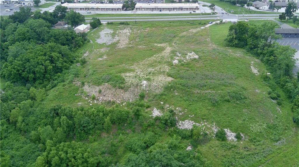 17318 E Hwy 40 Hw, Independence, MO 64055