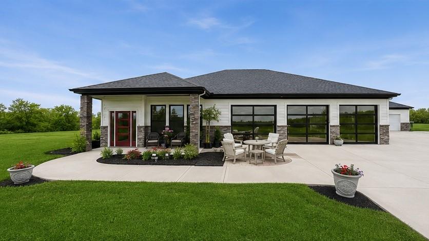 3708 S Sweeney Rd, Grain Valley, MO 64029