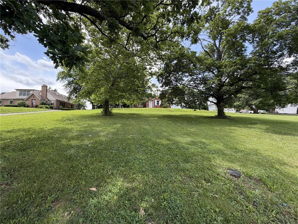 1624 S 55th St, Kansas City, KS 66106