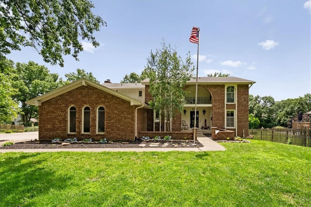 11818 Central St, Kansas City, MO 64114
