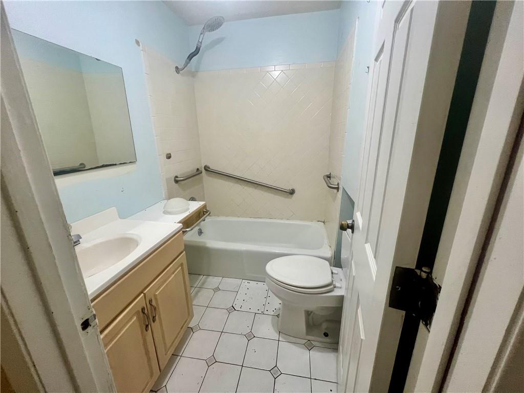 1065 230th St, Fort Scott, KS 66701